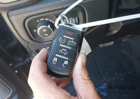 2021 Ram 1500 Limited 4X4 5'7 Box z USA, uszkodzony, nr VIN 1C6SRFHT3MN511279